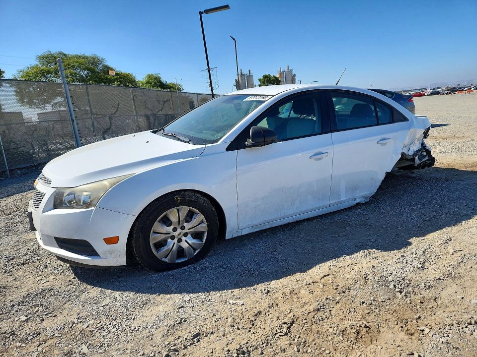 59912266 :رقم المزاد ، 1G1PB5SG6D7288757 vin ، 2013 Chevrolet Cruze مزاد بيع