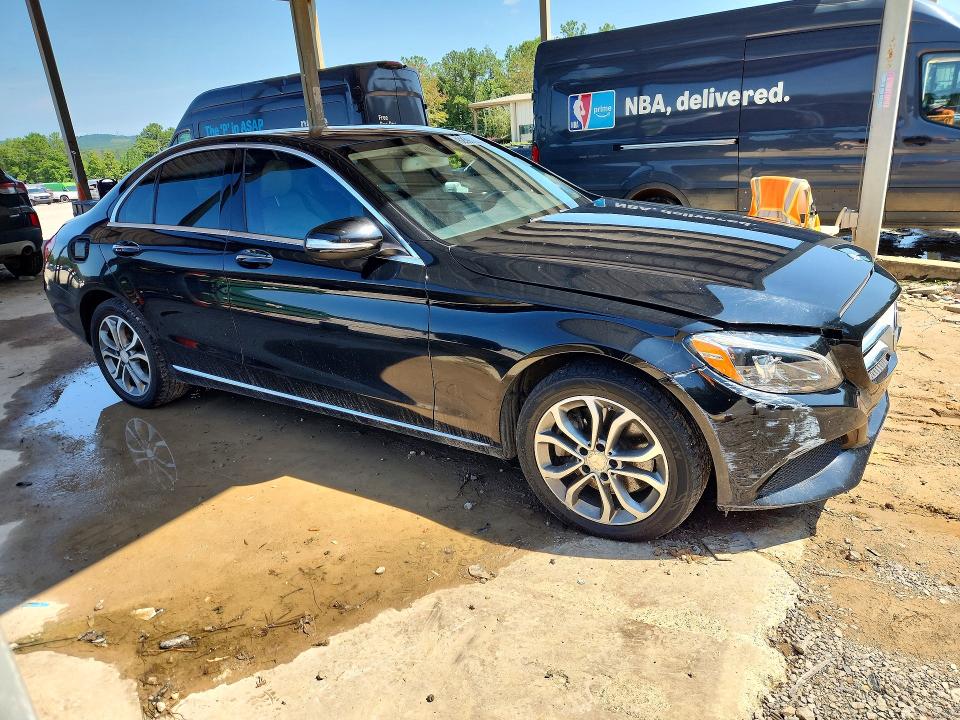 Продаж на аукціоні авто 2015 Mercedes-benz C, vin: 55SWF4KB8FU001212, номер лоту: 62591636