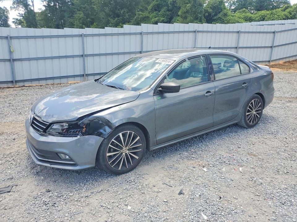 61560696 :رقم المزاد ، 3VWD17AJ3GM398887 vin ، 2016 Volkswagen Jetta مزاد بيع