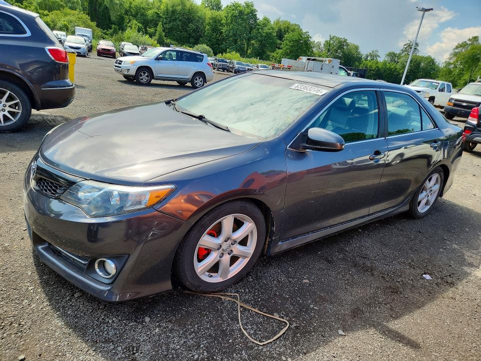 2014 Toyota Camry მანქანა იყიდება აუქციონზე, vin: 4T4BF1FK4ER338279, აუქციონის ნომერი: 63363276