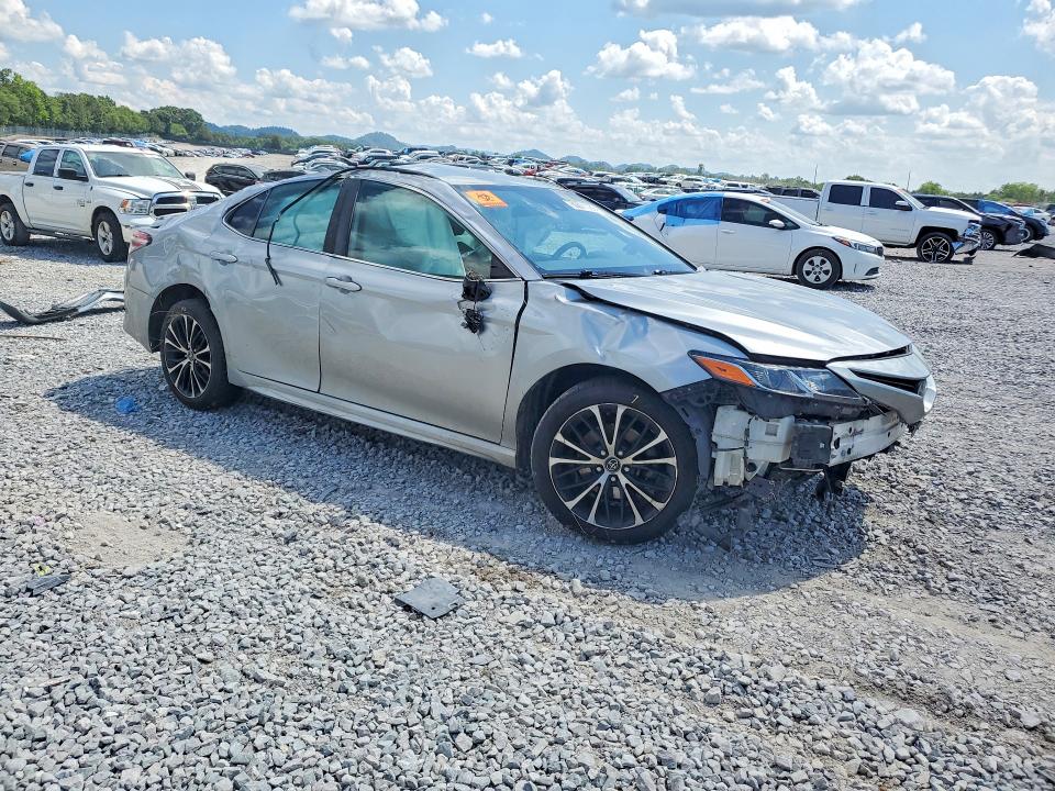 2020 Toyota Camry მანქანა იყიდება აუქციონზე, vin: 4T1G11AK2LU931545, აუქციონის ნომერი: 60071186