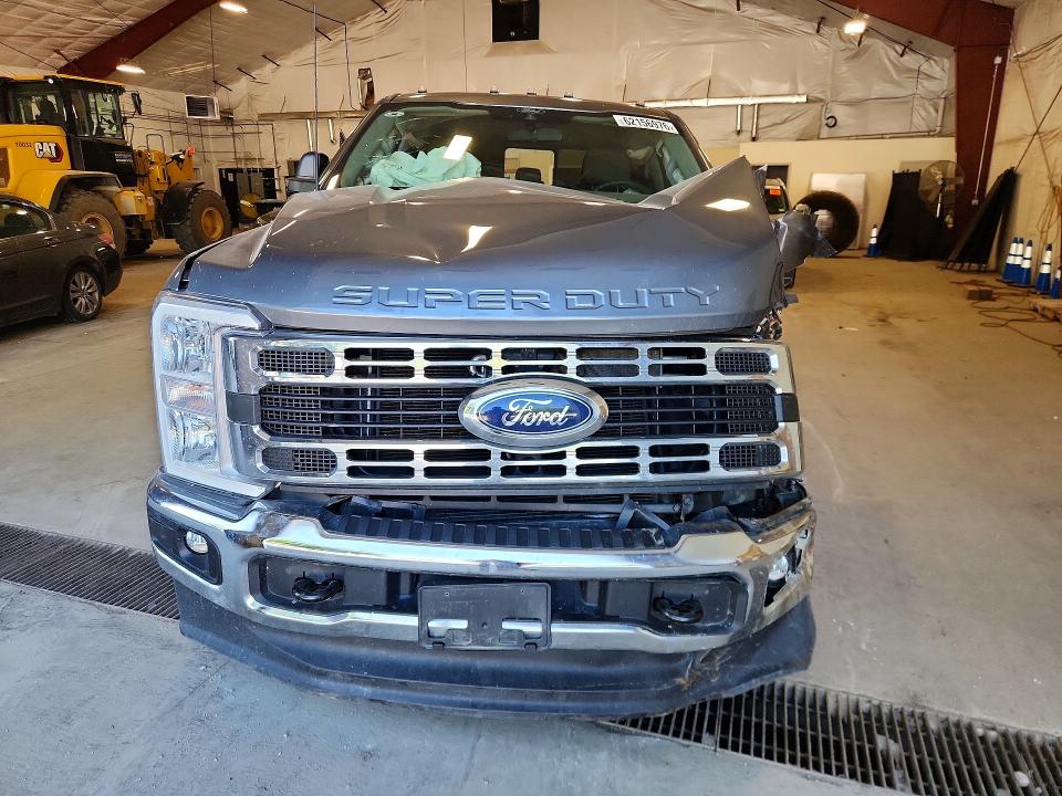 62156976 :رقم المزاد ، 1FT7W2BN8REF03177 vin ، 2024 Ford F250 مزاد بيع