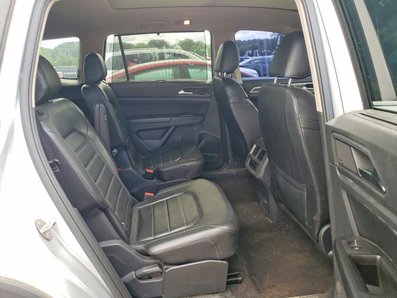 61518816 :رقم المزاد ، 1V2NR2CA3KC569484 vin ، 2019 Volkswagen Atlas مزاد بيع