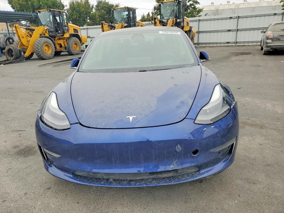 59670536 :رقم المزاد ، 5YJ3E1EBXKF497156 vin ، 2019 Tesla Model 3 مزاد بيع