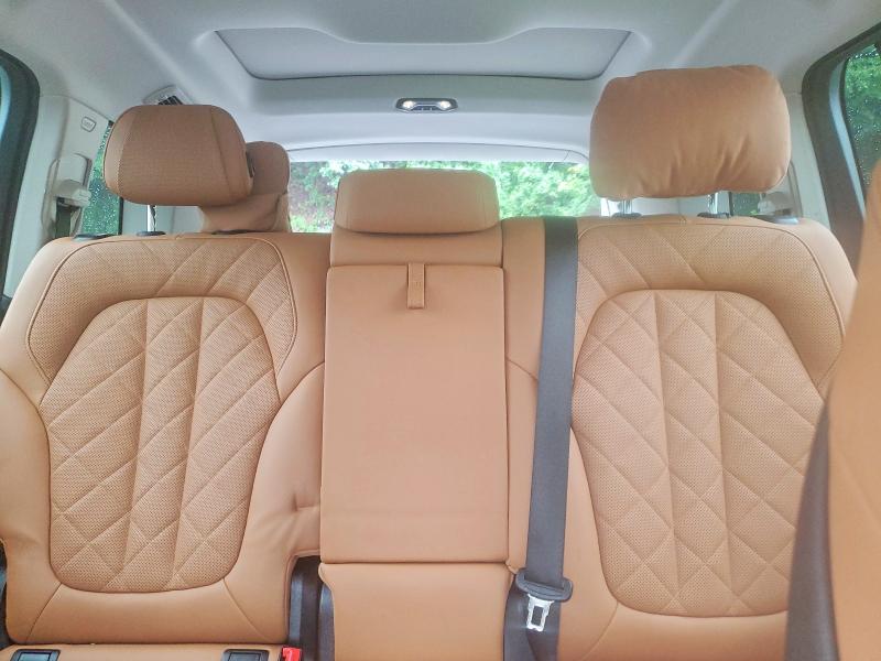 62056676 :رقم المزاد ، 5UX23EM02R9S54386 vin ، 2024 Bmw X7 مزاد بيع