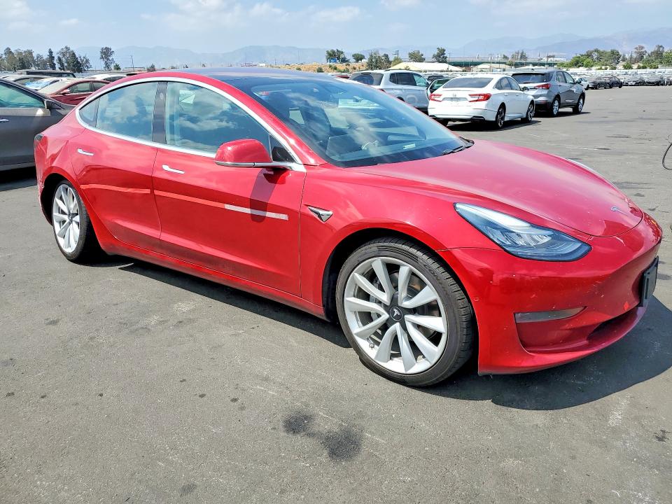 Продаж на аукціоні авто 2018 Tesla Model 3, vin: 5YJ3E1EA8JF126051, номер лоту: 59821356