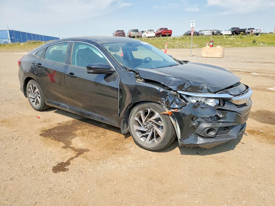 63407006 :رقم المزاد ، 2HGFC2F88HH006647 vin ، 2017 Honda Civic مزاد بيع