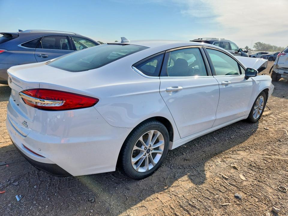 Продаж на аукціоні авто 2020 Ford Fusion, vin: 3FA6P0HD6LR144448, номер лоту: 61006256
