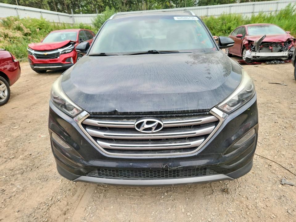 2016 Hyundai Tucson მანქანა იყიდება აუქციონზე, vin: KM8J3CA22GU240470, აუქციონის ნომერი: 62686736