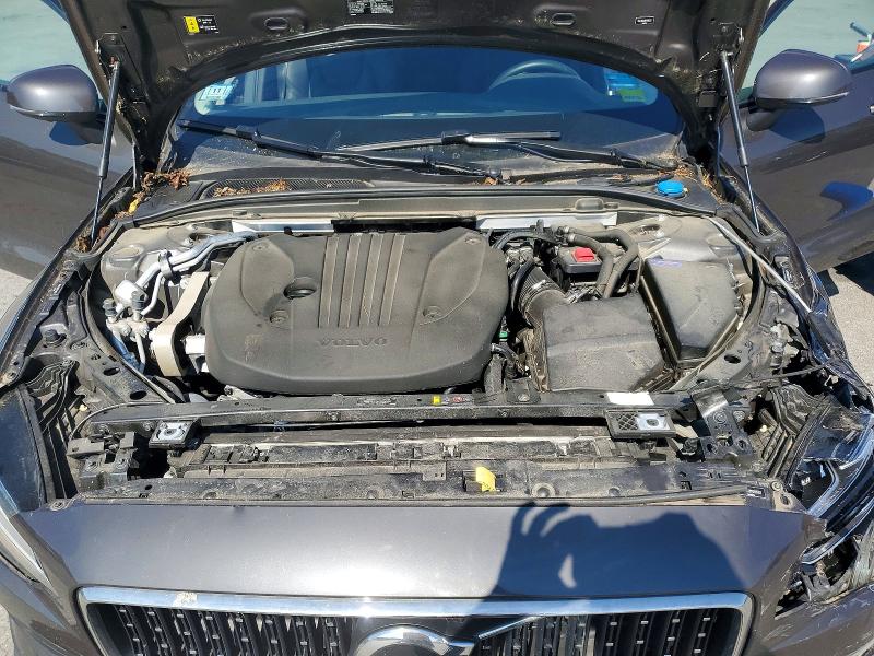 Aukcja sprzedaży 2023 Volvo V60, vin: YV4L12WZ1P2106352, numer aukcji: 60739246