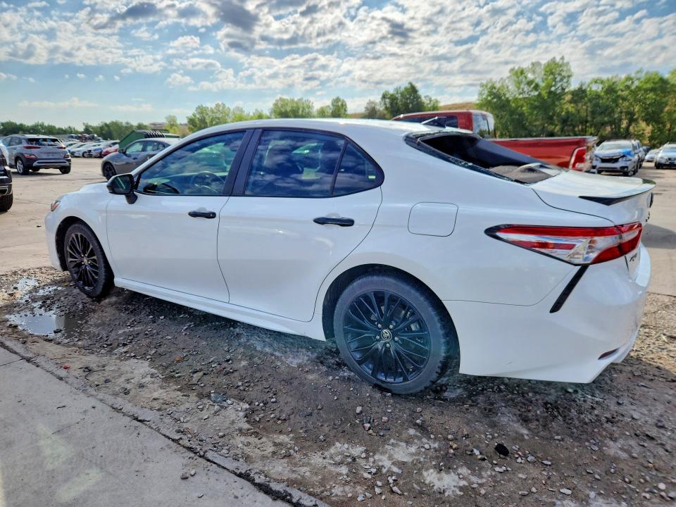 Продажа на аукционе авто 2020 Toyota Camry, vin: 4T1G11BK8LU002782, номер лота: 61404966