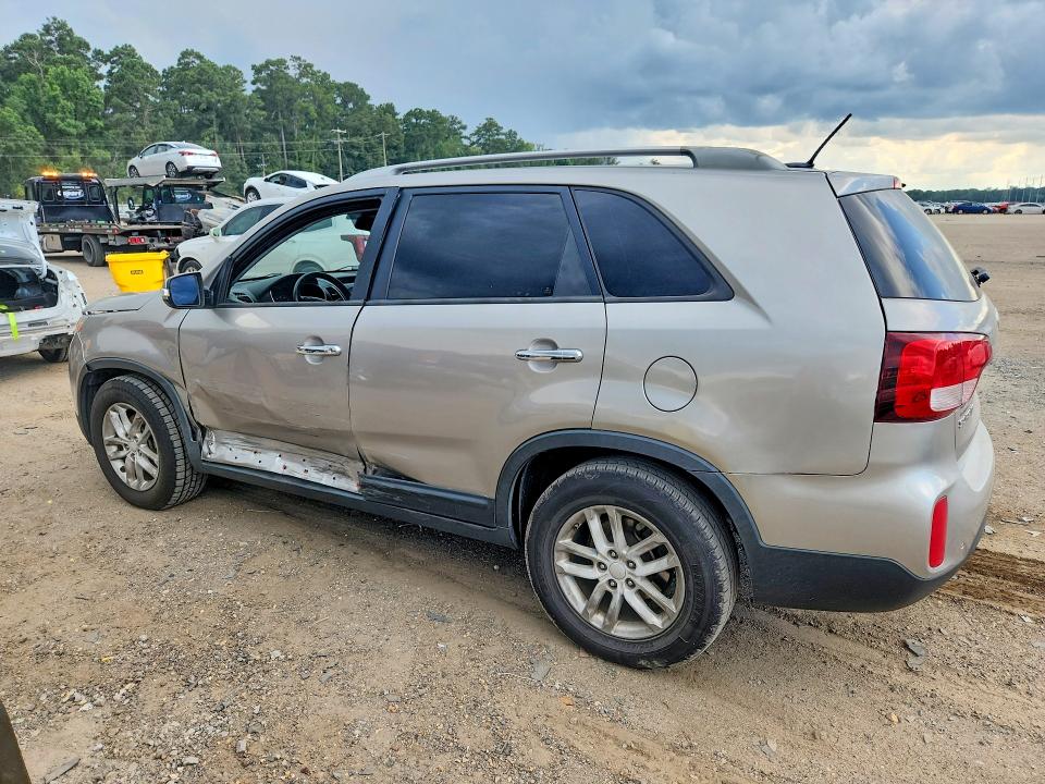 2015 Kia Sorento მანქანა იყიდება აუქციონზე, vin: 5XYKT4A62FG580817, აუქციონის ნომერი: 59313366