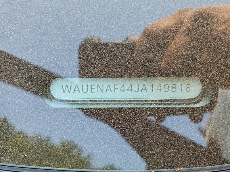 60194336 :رقم المزاد ، WAUENAF44JA149818 vin ، 2018 Audi A4 مزاد بيع