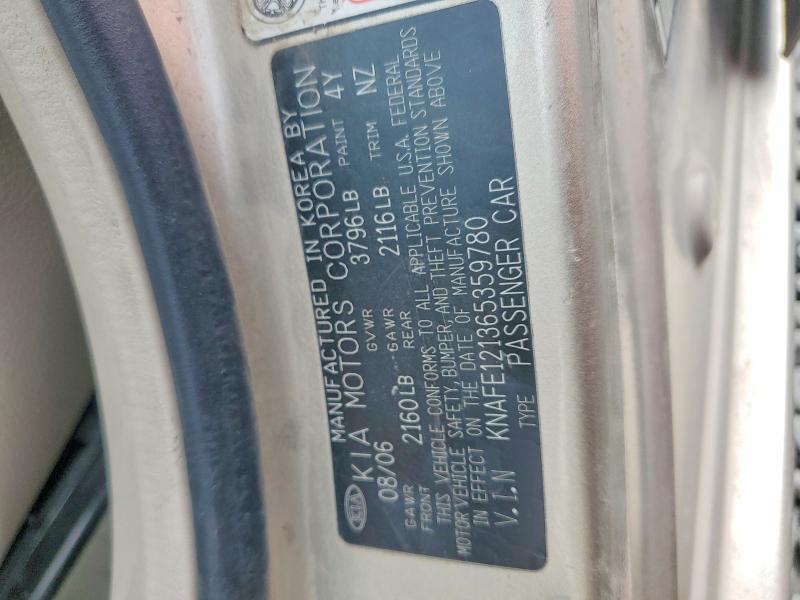 61427316 :رقم المزاد ، KNAFE121365359780 vin ، 2006 Kia Spectra مزاد بيع