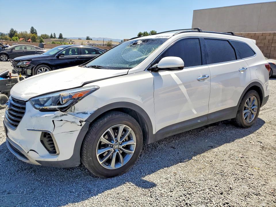 Продажа на аукционе авто 2018 Hyundai Santa Fe, vin: KM8SM4HF6JU262754, номер лота: 61014156