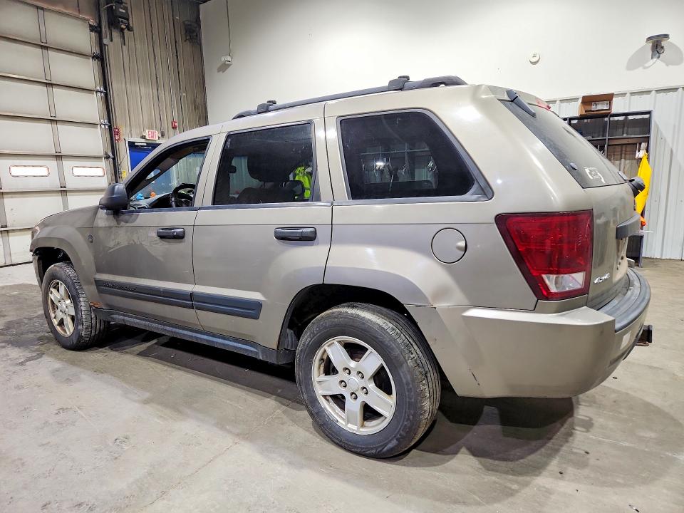 62213606 :رقم المزاد ، 1J4HR48N85C589301 vin ، 2005 Jeep Grand Cherokee مزاد بيع