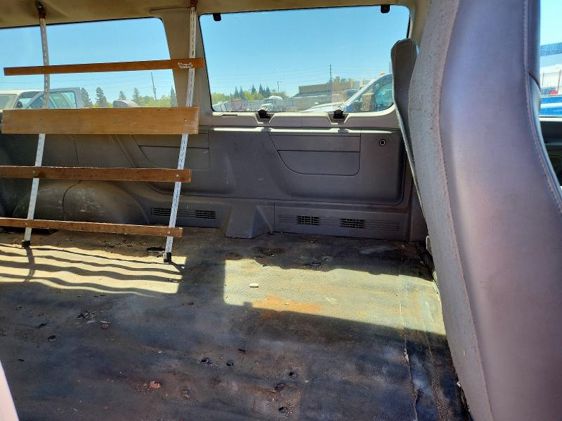 62915926 :رقم المزاد ، 1FMNE31L46HB42276 vin ، 2006 Ford Econoline مزاد بيع