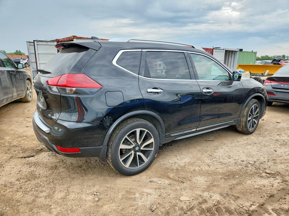 Продажа на аукционе авто 2018 Nissan Rogue, vin: JN8AT2MV0JW302226, номер лота: 59906156