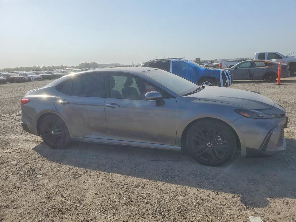 2026 Toyota Camry მანქანა იყიდება აუქციონზე, vin: 4T1DAACK4TU285988, აუქციონის ნომერი: 61042336