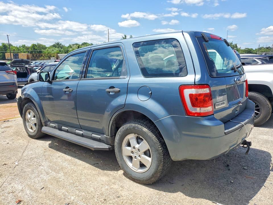 61937056 :رقم المزاد ، 1FMCU9C79AKA02216 vin ، 2010 Ford Escape مزاد بيع