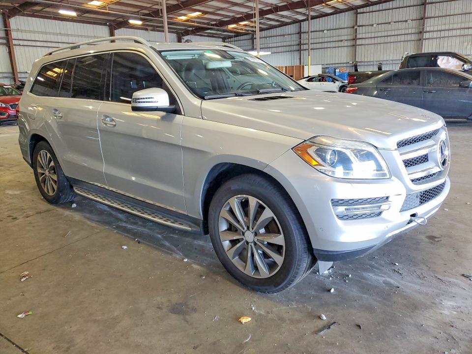 62288396 :رقم المزاد ، 4JGDF6EE2FA451534 vin ، 2015 Mercedes-benz Gl مزاد بيع