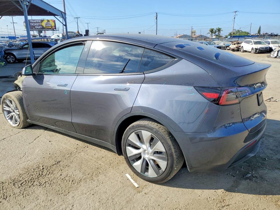 Продажа на аукционе авто 2023 Tesla Model Y, vin: 7SAYGDEE3PF909584, номер лота: 61197826