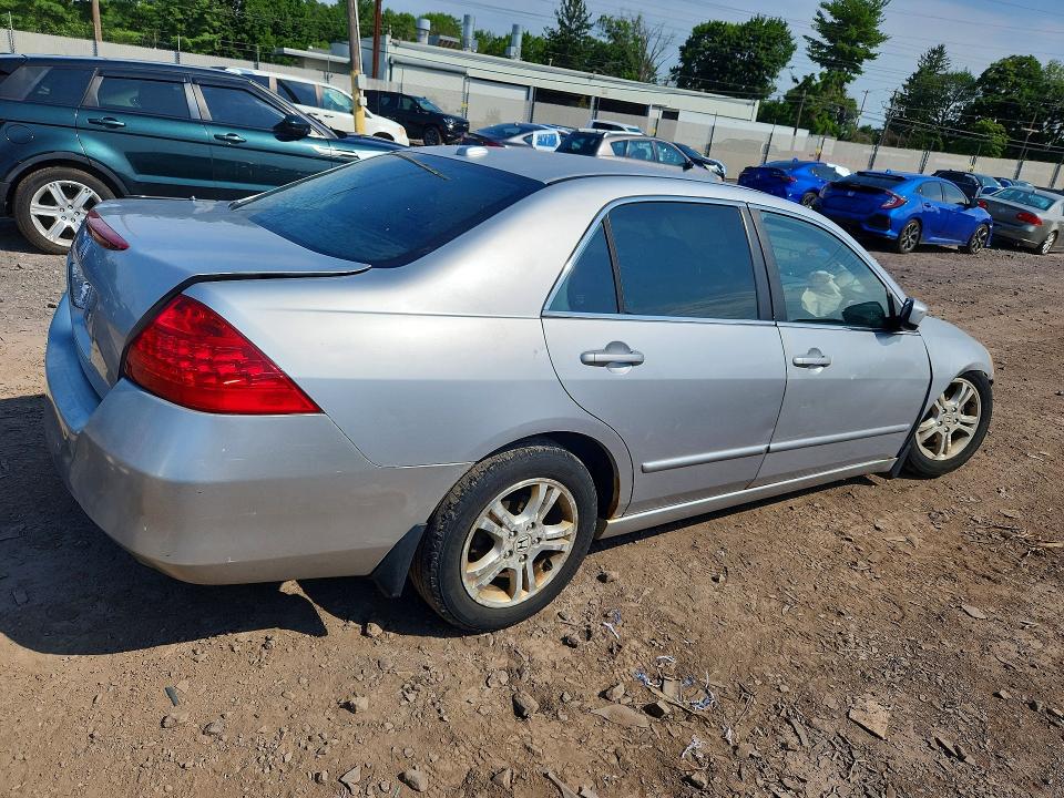2007 Honda Accord მანქანა იყიდება აუქციონზე, vin: 1HGCM56707A169802, აუქციონის ნომერი: 60808446