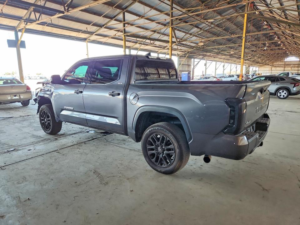 Продаж на аукціоні авто 2022 Toyota Tundra, vin: 5TFLA5DB8NX014181, номер лоту: 60403446