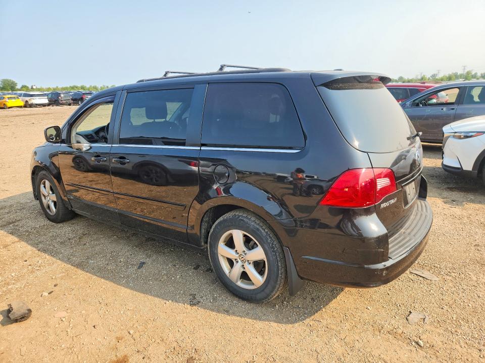 2011 Volkswagen Routan მანქანა იყიდება აუქციონზე, vin: 2V4RW3DG9BR670806, აუქციონის ნომერი: 61477926