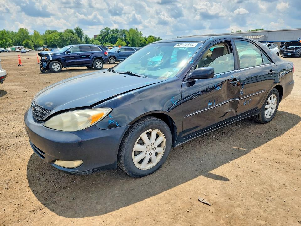 Продаж на аукціоні авто 2004 Toyota Camry, vin: 4T1BE30K24U336028, номер лоту: 62307356