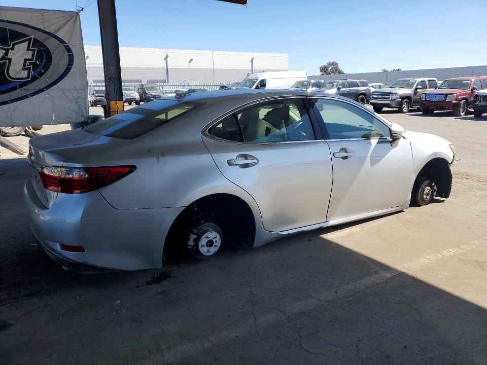 2014 Lexus Es მანქანა იყიდება აუქციონზე, vin: JTHBK1GG9E2096491, აუქციონის ნომერი: 61603736