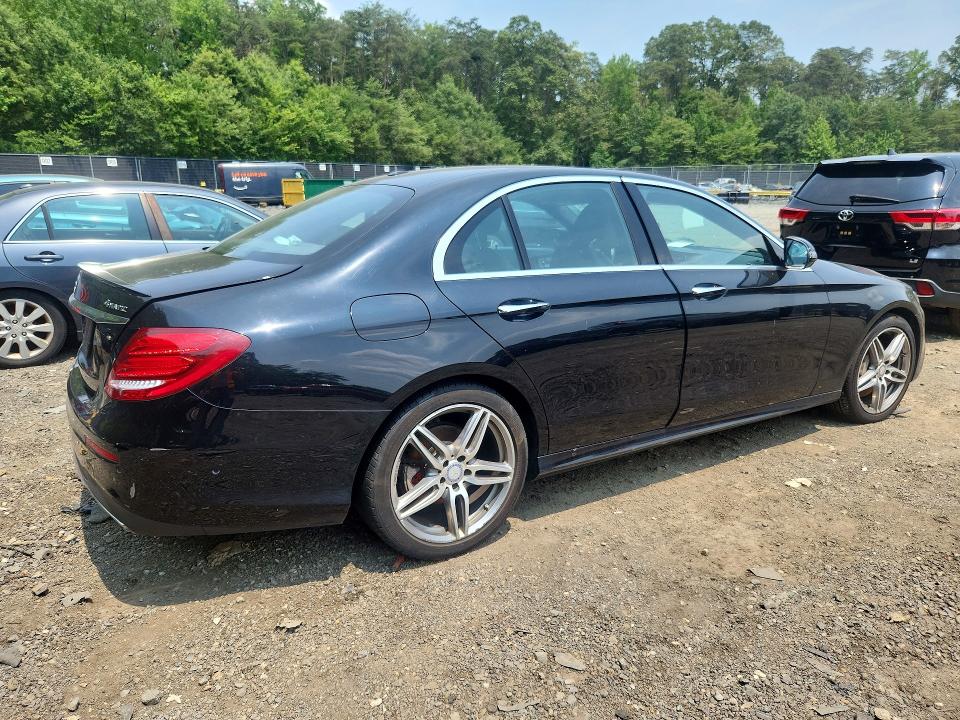 61082676 :رقم المزاد ، WDDZF4KB7HA078010 vin ، 2017 Mercedes-benz E مزاد بيع