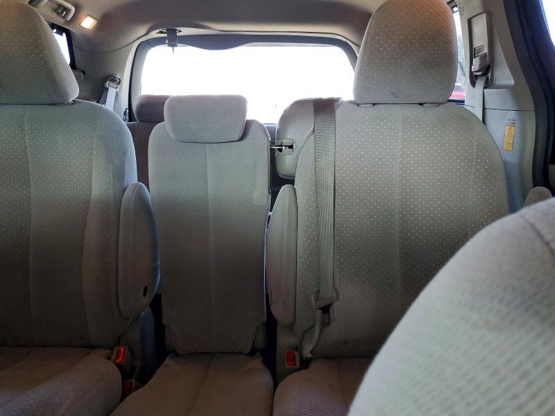 61549146 :رقم المزاد ، 5TDKK3DC3ES526684 vin ، 2014 Toyota Sienna مزاد بيع