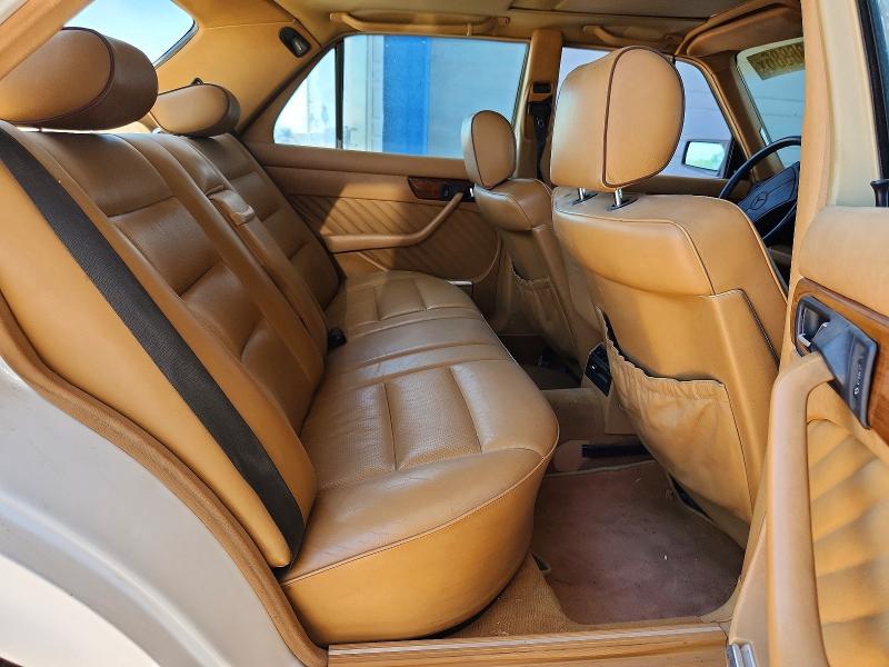 63436886 :رقم المزاد ، WDBCA24D1MA606960 vin ، 1991 Mercedes-benz 300 مزاد بيع
