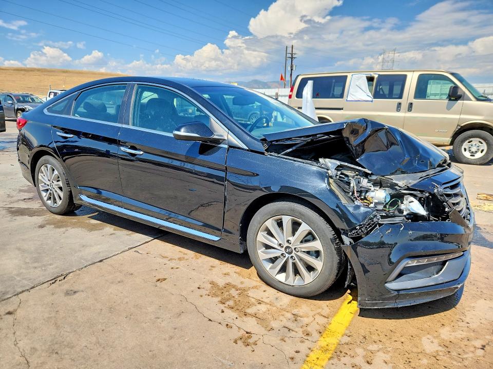 Продаж на аукціоні авто 2016 Hyundai Sonata, vin: 5NPE34AF6GH338152, номер лоту: 62000816