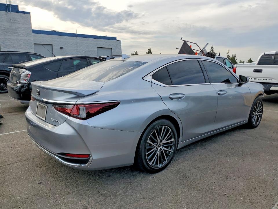 2023 Lexus Es 300h მანქანა იყიდება აუქციონზე, vin: 58ADA1C13PU033817, აუქციონის ნომერი: 61795336