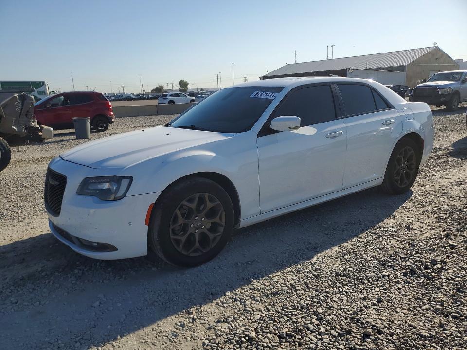 Продаж на аукціоні авто 2016 Chrysler 300, vin: 2C3CCAGG4GH274308, номер лоту: 61431416