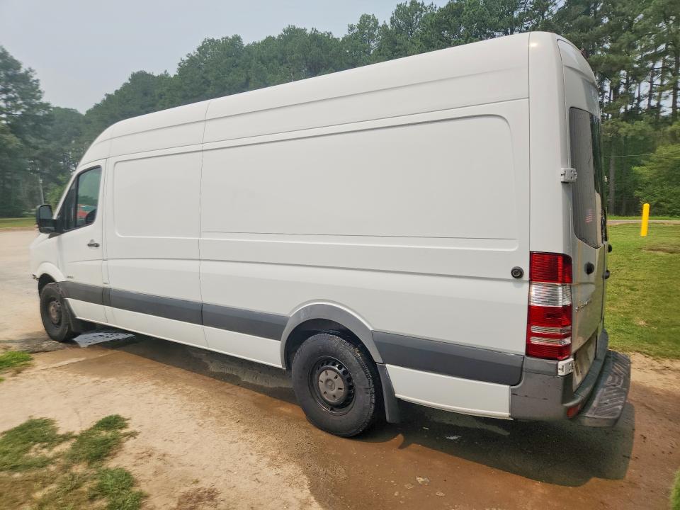 60666896 :رقم المزاد ، WD3PE8DC4E5823781 vin ، 2014 Mercedes-benz Sprinter مزاد بيع