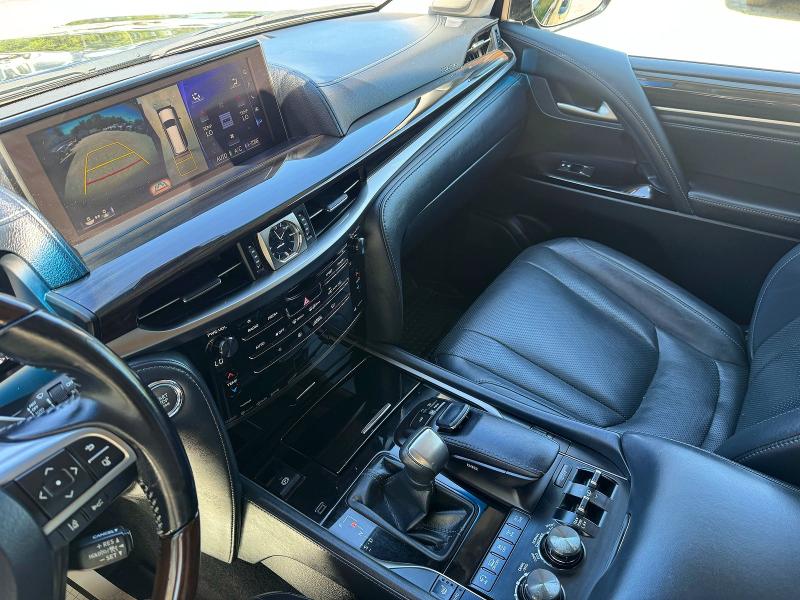 63360526 :رقم المزاد ، JTJHY7AX3J4266006 vin ، 2018 Lexus Lx مزاد بيع