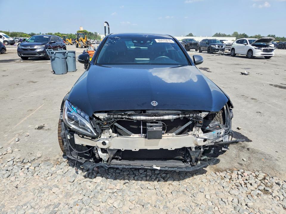 60475016 :رقم المزاد ، 55SWF6EB7JU242971 vin ، 2018 Mercedes-benz C مزاد بيع