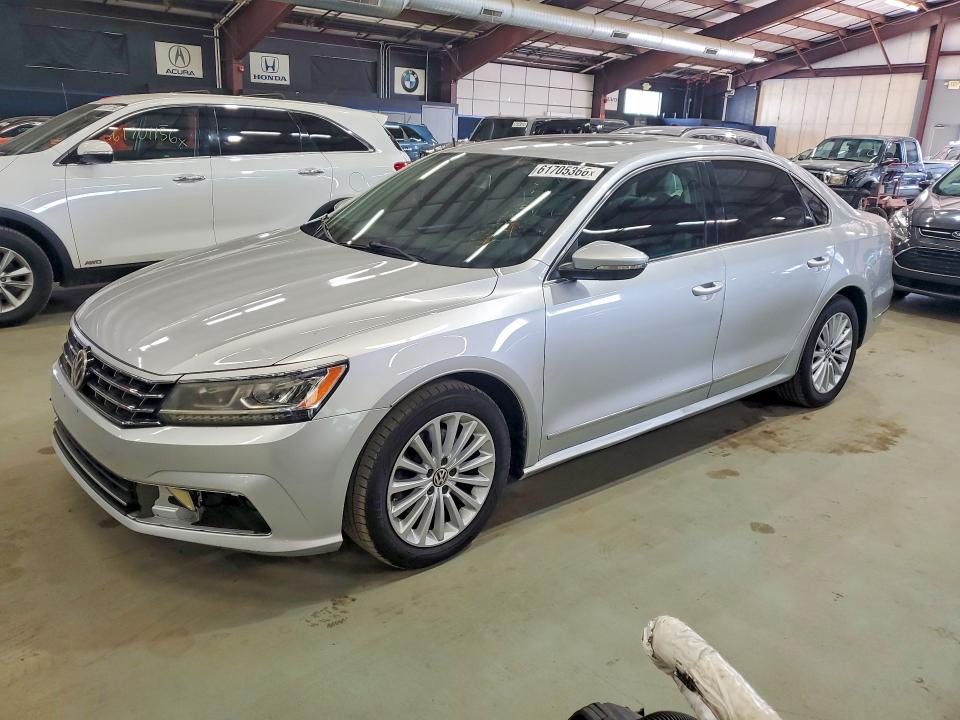 2016 Volkswagen Passat მანქანა იყიდება აუქციონზე, vin: 1VWBT7A36GC026433, აუქციონის ნომერი: 61705366
