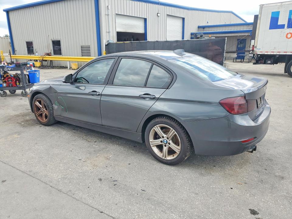 2013 Bmw 328 მანქანა იყიდება აუქციონზე, vin: WBA3A5C57DJ461952, აუქციონის ნომერი: 61387096