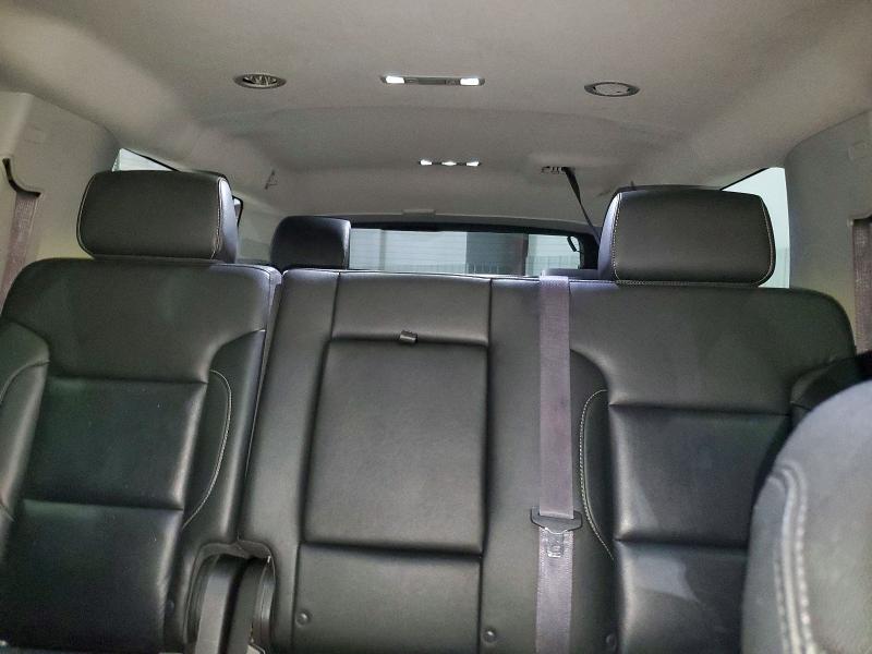 61386706 :رقم المزاد ، 1GNSKHKC3HR240845 vin ، 2017 Chevrolet Suburban مزاد بيع