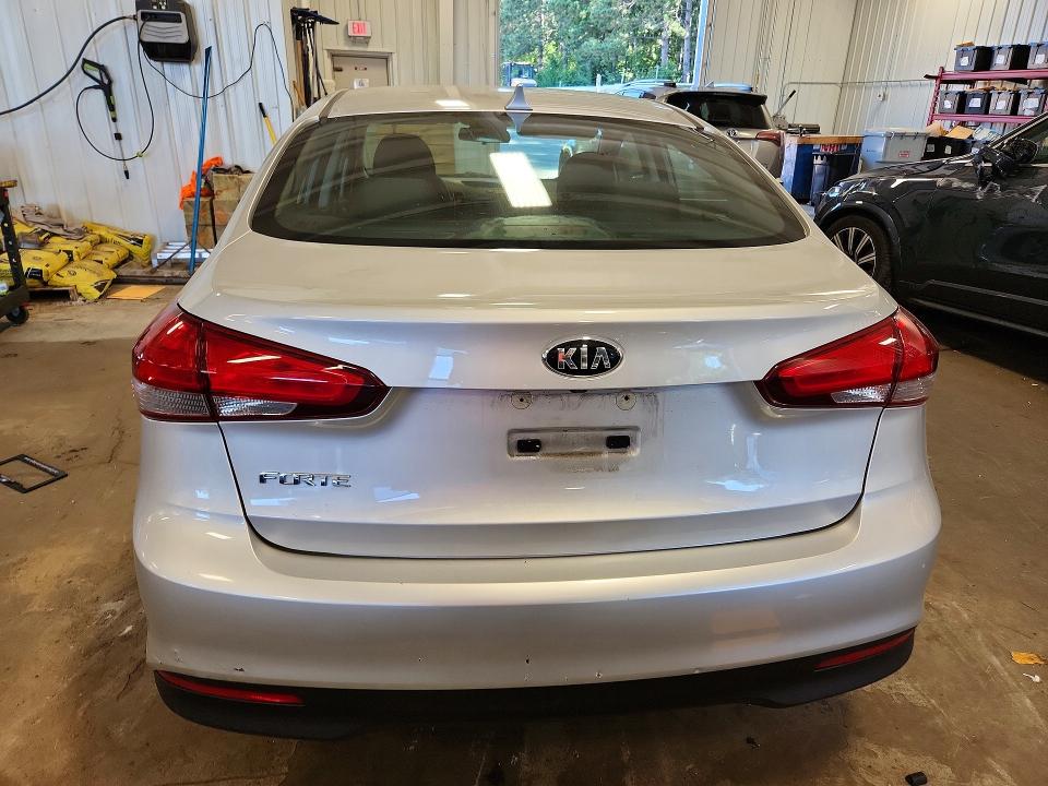 Продаж на аукціоні авто 2017 Kia Forte, vin: 3KPFL4A78HE157153, номер лоту: 61113886