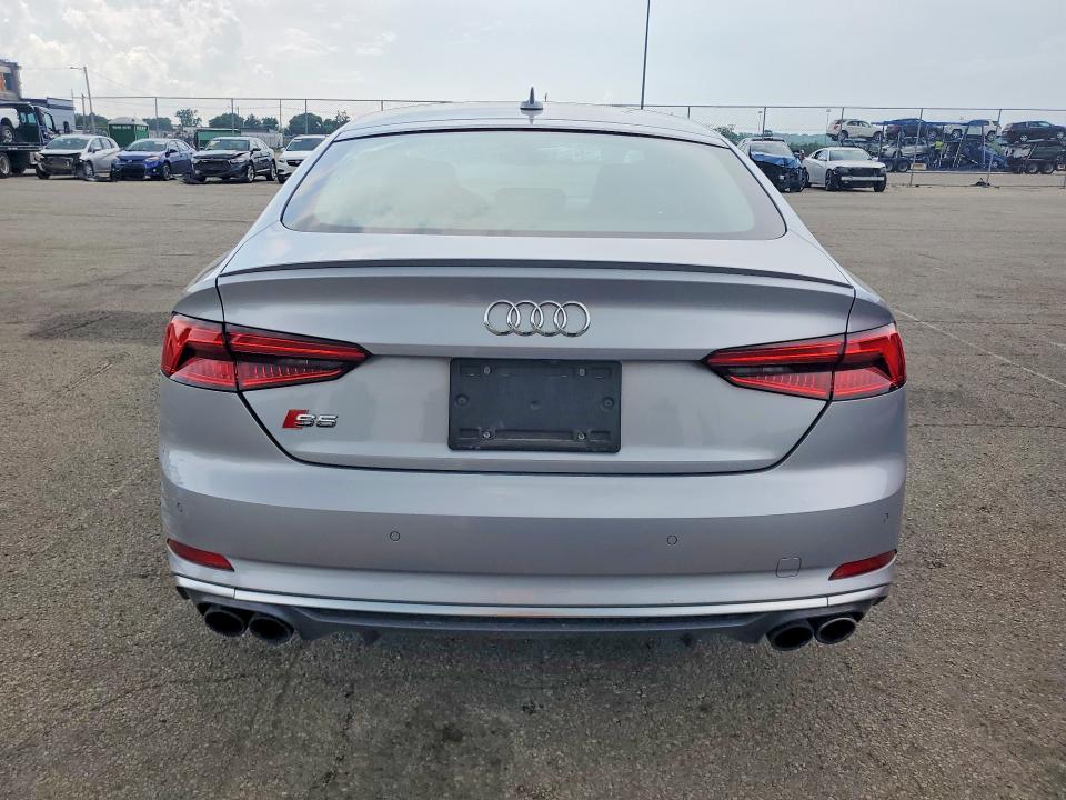 Продажа на аукционе авто 2018 Audi S5, vin: WAUC4CF51JA009918, номер лота: 60782196