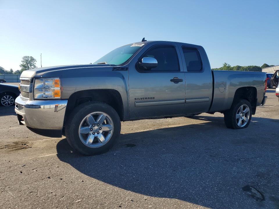 Продажа на аукционе авто 2013 Chevrolet Silverado, vin: 1GCRKSE74DZ336903, номер лота: 61029996