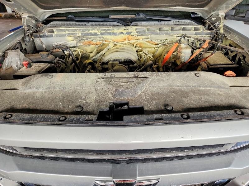 61871386 :رقم المزاد ، 3GCUKSEC8JG176074 vin ، 2018 Chevrolet Silverado مزاد بيع