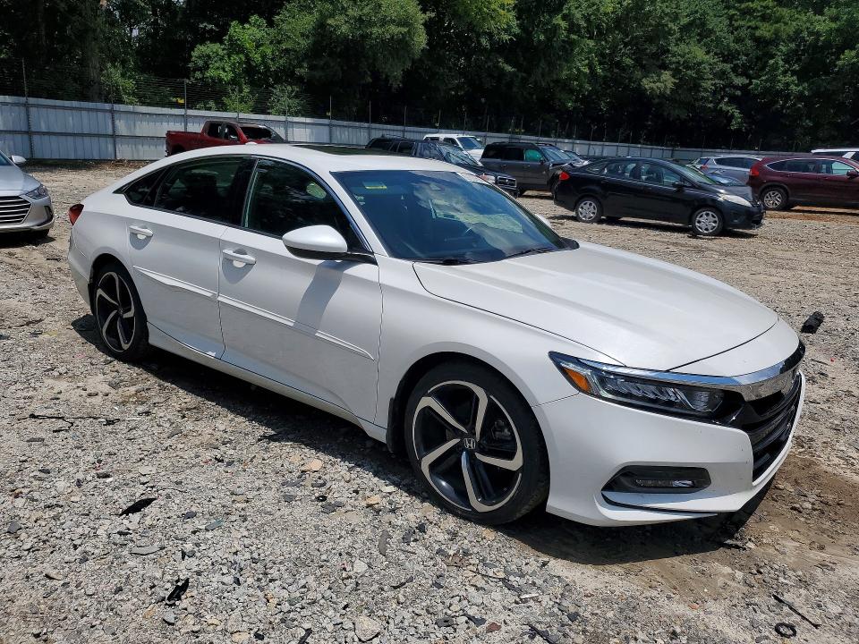 Aukcja sprzedaży 2018 Honda Accord, vin: 1HGCV2F34JA045564, numer aukcji: 60300686
