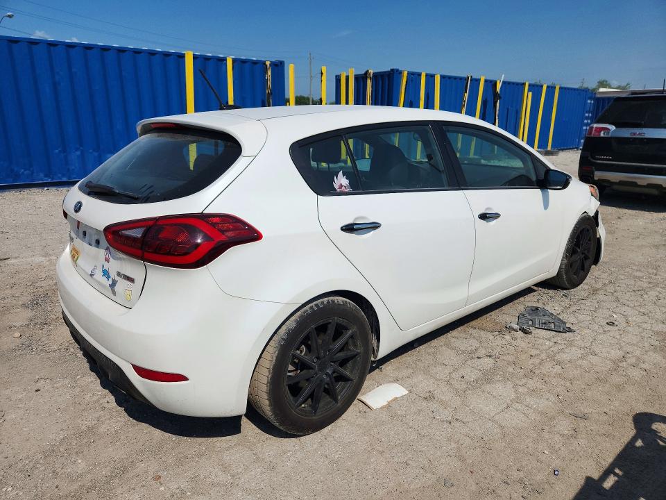 2016 Kia Forte მანქანა იყიდება აუქციონზე, vin: KNAFZ5A35G5498745, აუქციონის ნომერი: 60918086