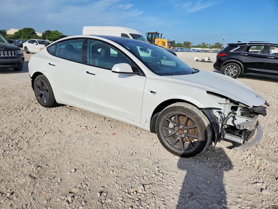 Продаж на аукціоні авто 2021 Tesla Model 3, vin: 5YJ3E1EA2MF085078, номер лоту: 60953966